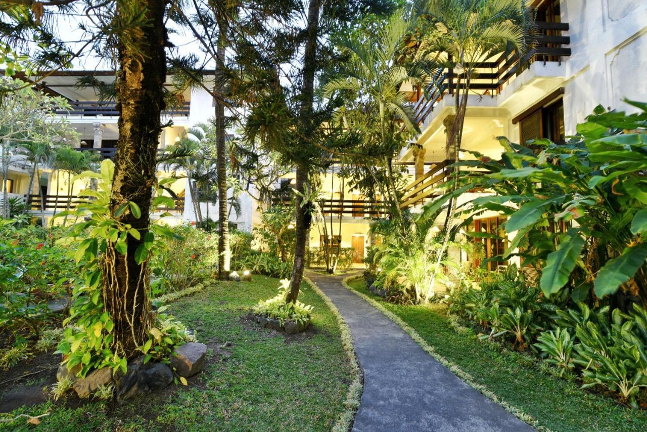 Hotel Bali Subak Семиняк Екстериор снимка